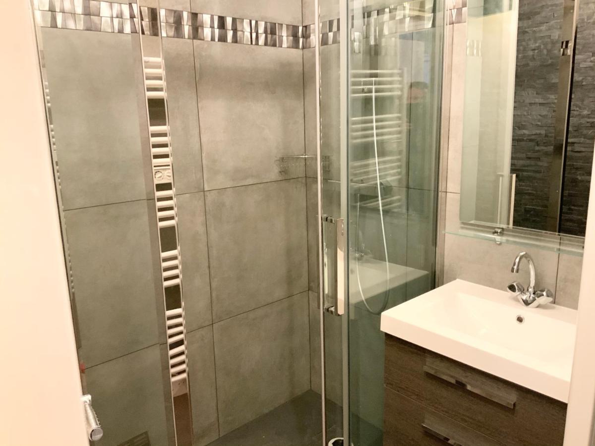 Cour Abele Apartment เอแปร์เน ภายนอก รูปภาพ